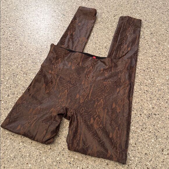 SPANX Faux Leather Brown Snakeskin Leggings Small - Picture 2 of 6